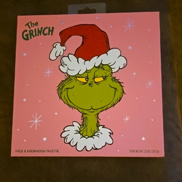 The Grinch Face & Eyeshadow Palette - Picture 1 of 6